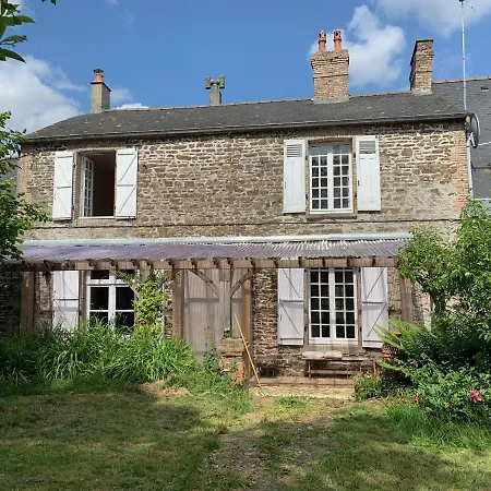 Le Coufrier, Et Maison d'hôtes